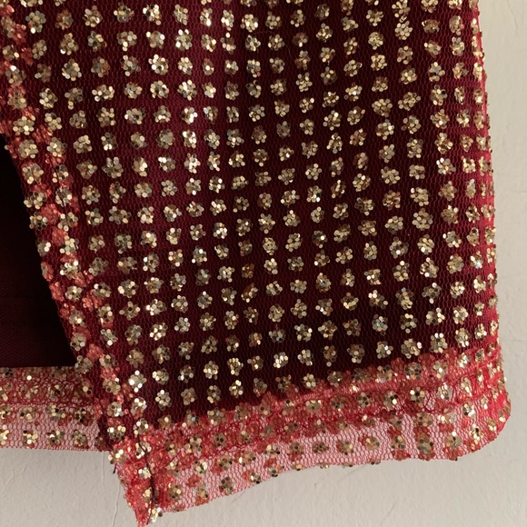 New sparkly slit embellished missguided mini skirt - Picture 8 of 8